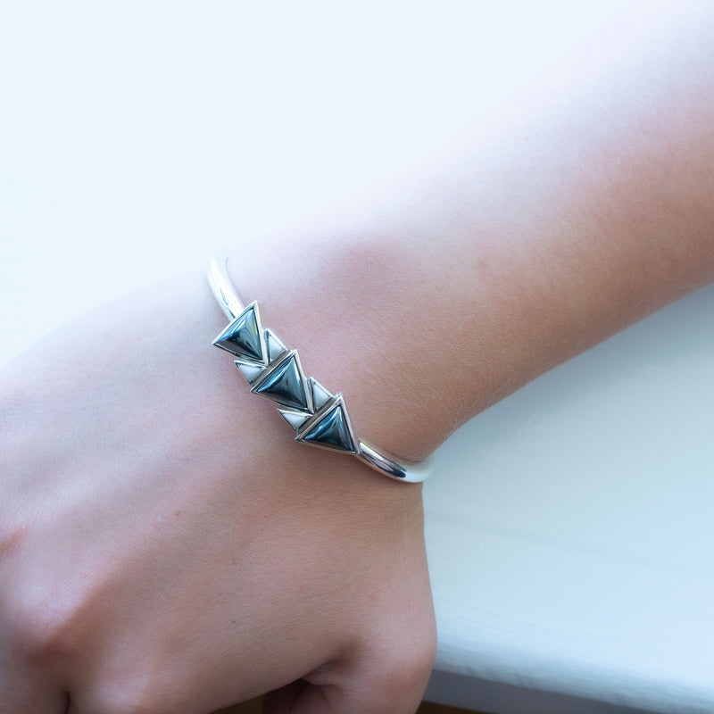 Spearhead Slim Cuff | Turquoise and White Agate with Sterling Silver