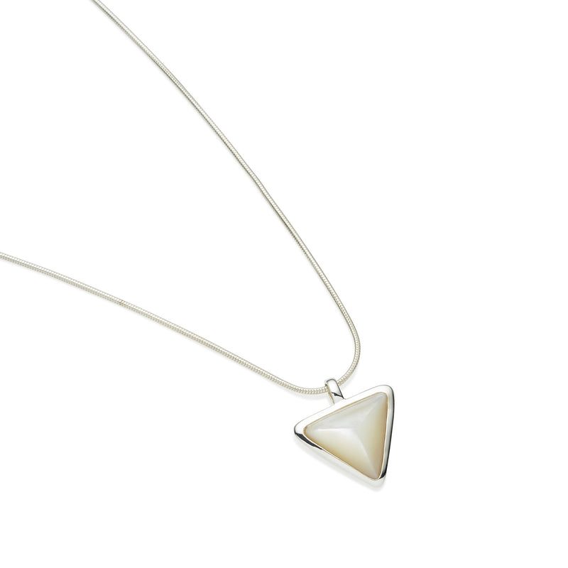 Asku Pendant | Mother of Pearl and 925 Sterling Silver